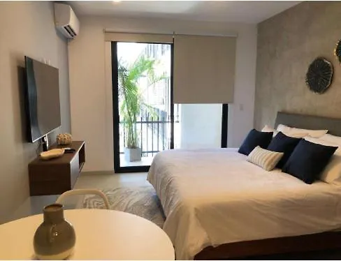Urban Towers Playa Del Carmen公寓 公寓
